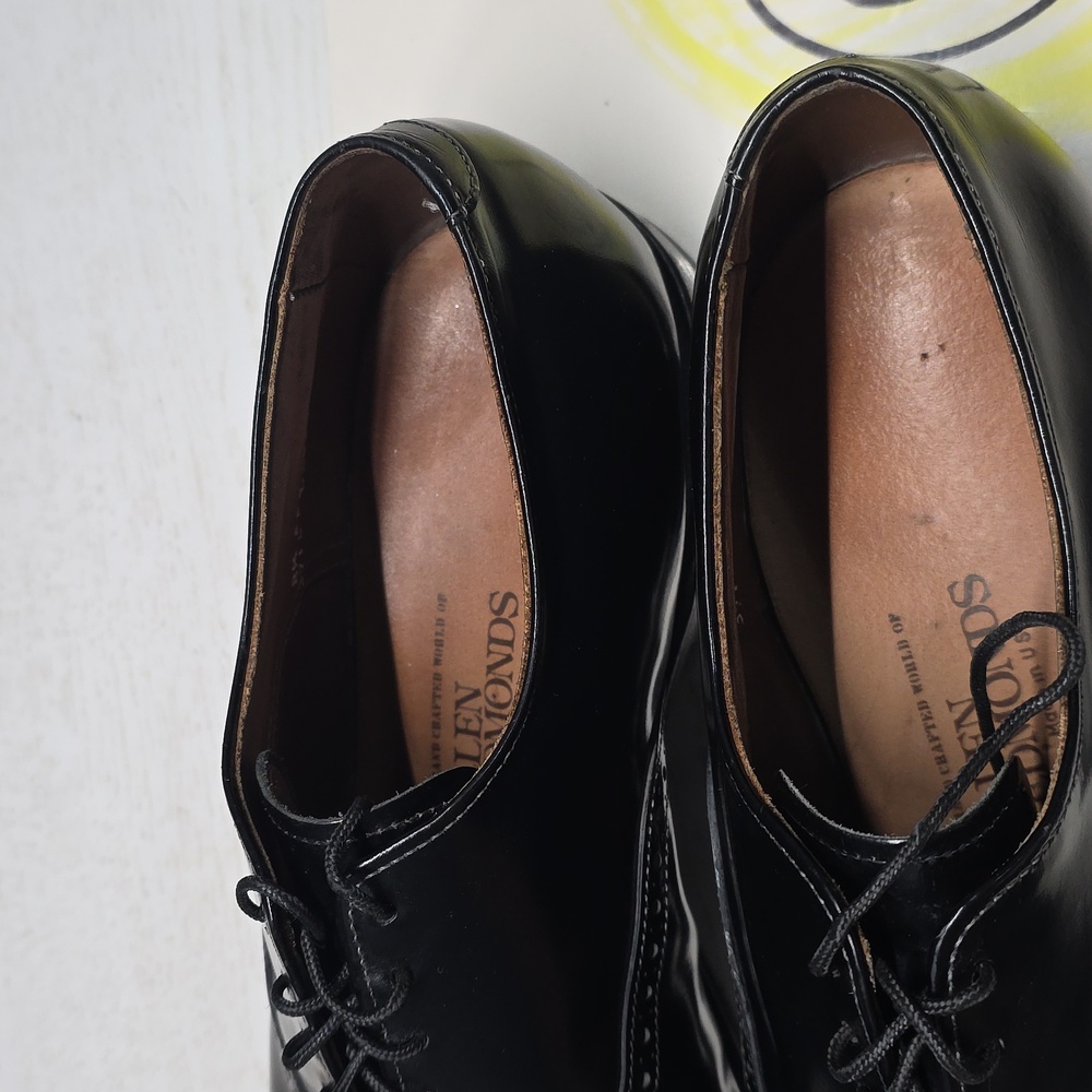 Allen Edmonds - Picture 11 of 13
